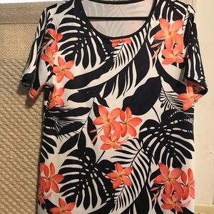 Black and Red Graphic Short Sleeve Tee